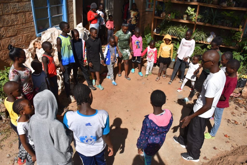 - LCMC | Media literacy education | Artificial Intelligence | Resilience | Formation | Media and communications training |Digital media literacy