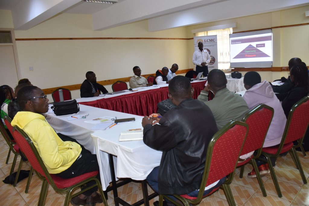 LCMC | Media literacy education | Artificial Intelligence | Resilience | Formation | Media and communications training |Digital media literacy