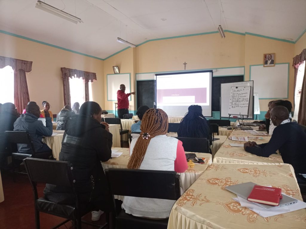 LCMC | Media literacy education | Artificial Intelligence | Resilience | Formation | Media and communications training |Digital media literacy