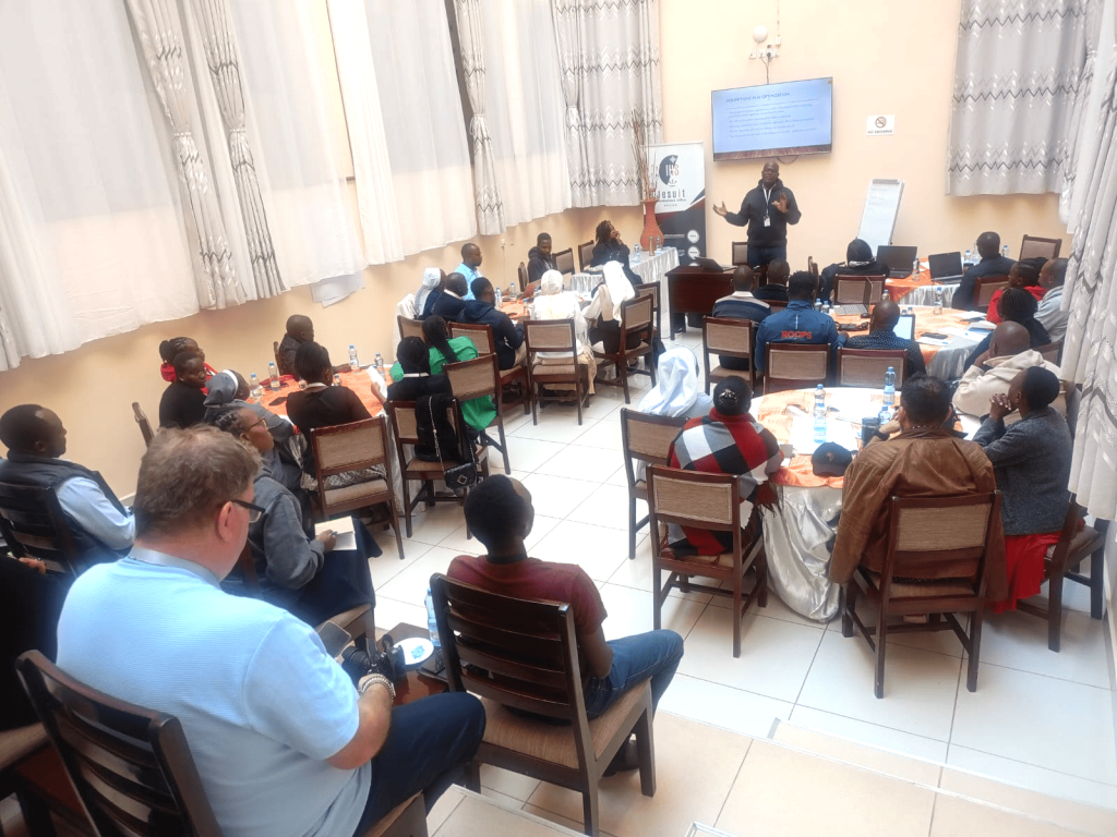 LCMC | Media literacy education | Artificial Intelligence | Resilience | Formation | Media and communications training |Digital media literacy